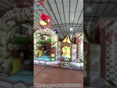 Ticari şişme Bouncy Forest temalı kale evi kombinasyonu