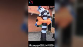 Etkinlikler için Siyah Beyaz Hava Dansçısı