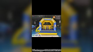 Minionlar Kaydırak Eğlencesiyle Kaleden Zıplıyor!